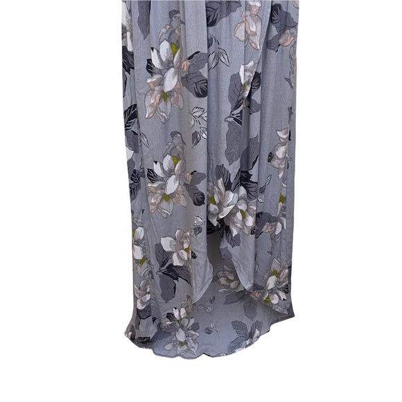 ASTR Grey Dress Floral High Low Multi Gray Size Small - Picture 7 of 13